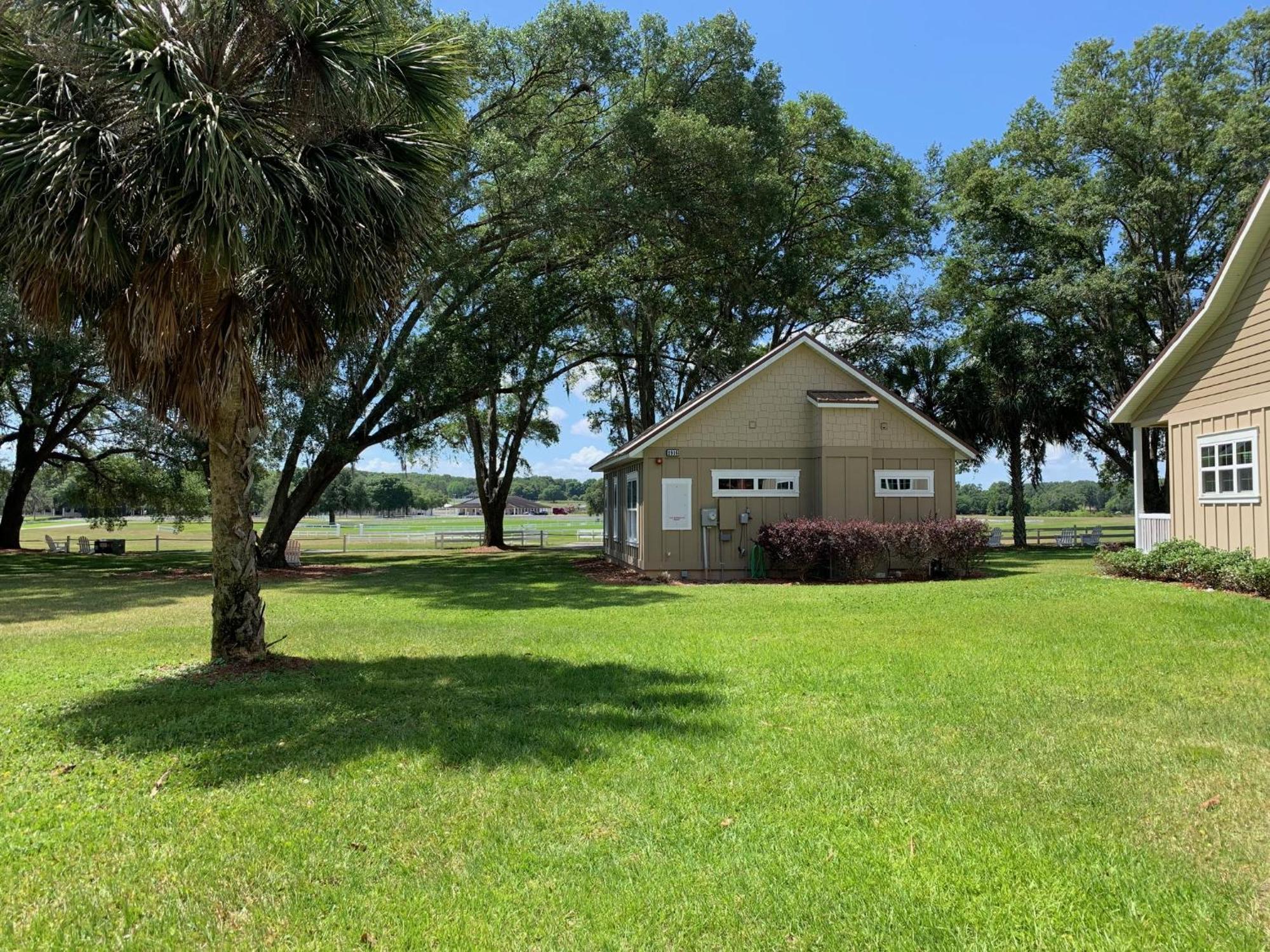 The Grand Oaks Resort Weirsdale Oda fotoğraf